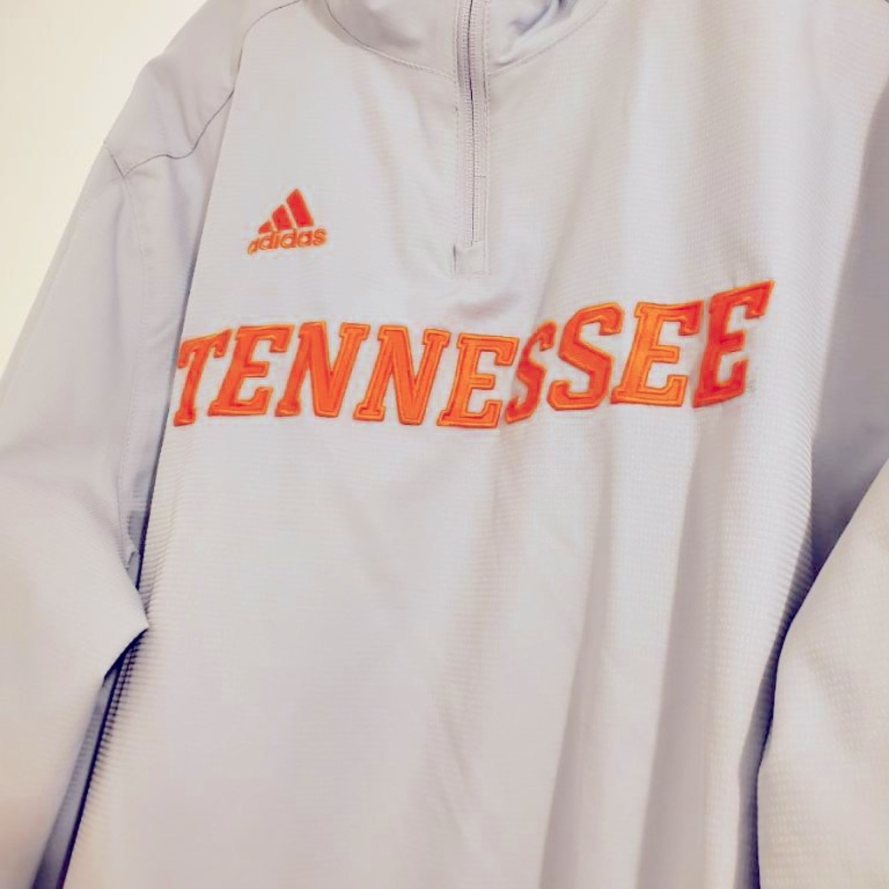 Adidas Tennessee Pullover WindBreaker Jacket Size XL / Grey And Orange NWOT